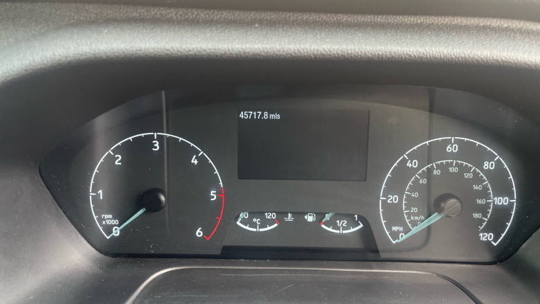 Ford Tourneo Custom Transit Custom Tourneo L2 Diesel Fwd 2.0 EcoBlue 150ps Low Roof 8 Seater Titanium